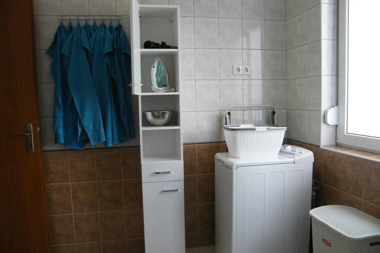 Happy Apartman Hajdúszoboszló Exteriör bild